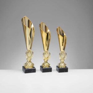 3er-Serie Pokale Linea gold