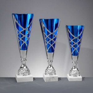 3er-Serie Pokale Finn si-blau
